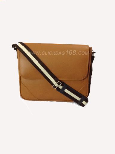 กระเป๋าเอกสารหนังเทียม (Spong) สีน้ำตาลคลาสสิค CLICK 0114